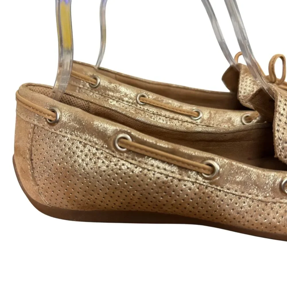Comfortiva Gold Perforated Leather Slip On Flats Loafers Comfort Shoes sz 7 M